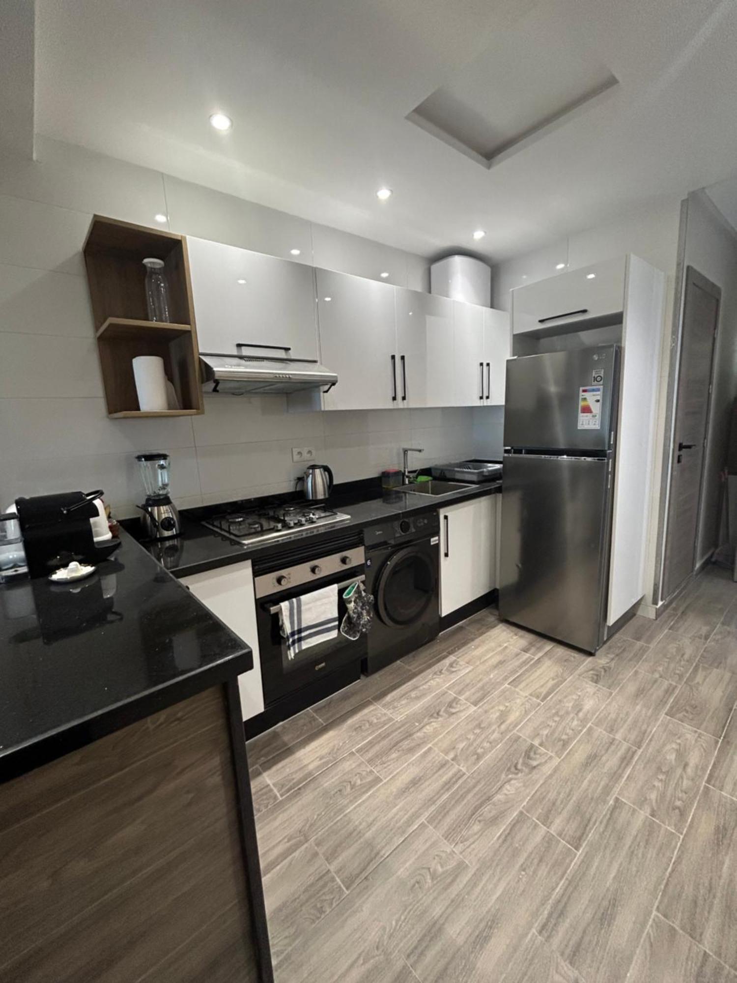 Splendide Studio Haut Standing En Face De La Marina Et A 200 M Du Port De Tanger - 1 Chambre Double Bagian luar foto
