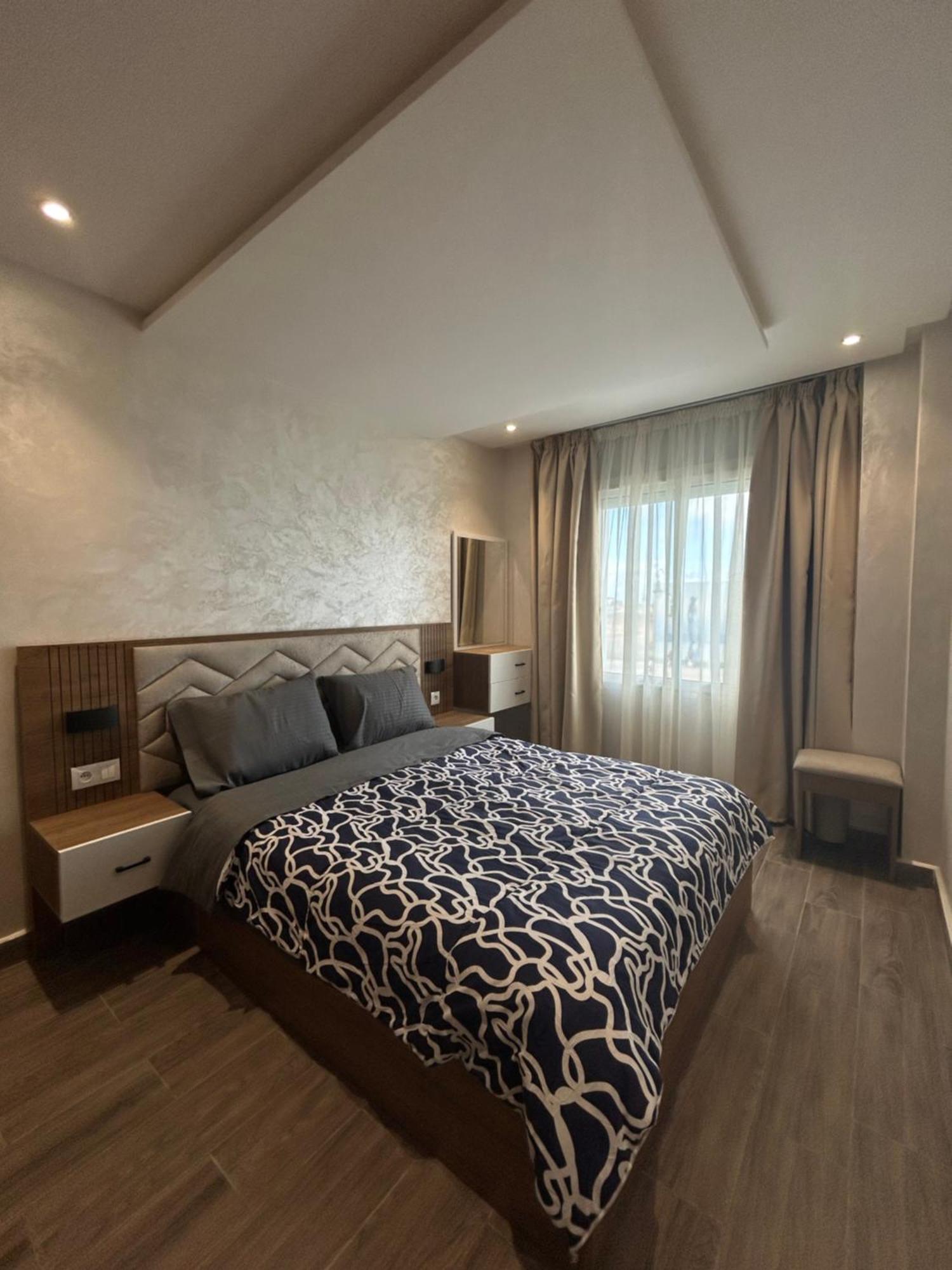 Splendide Studio Haut Standing En Face De La Marina Et A 200 M Du Port De Tanger - 1 Chambre Double Bagian luar foto